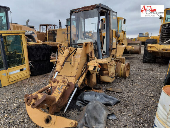 Case 421B backhoe loader for parts