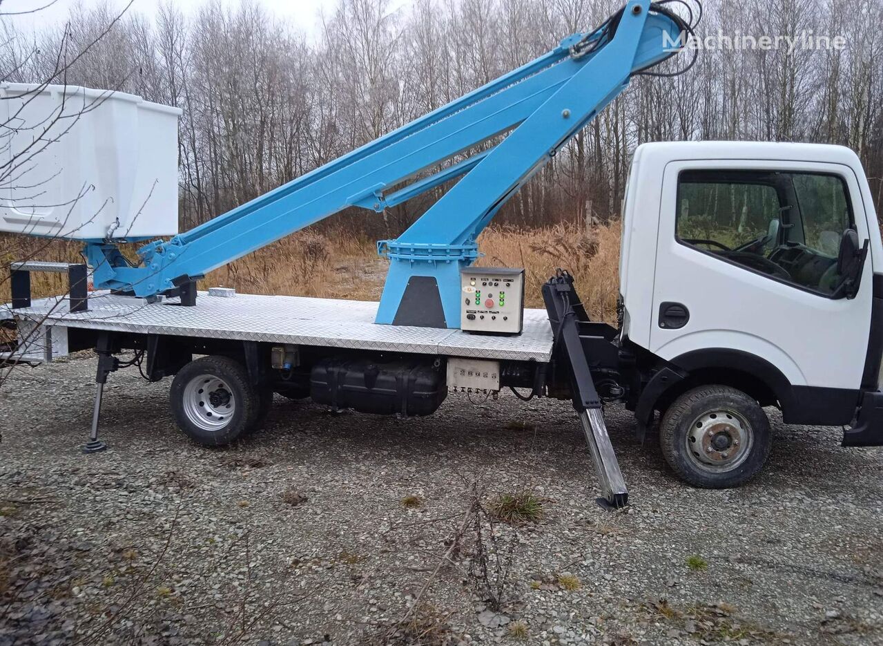 Nissan Cabstar bucket truck