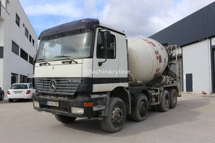 Stetter  on chassis Mercedes-Benz Actros 3240 concrete mixer truck