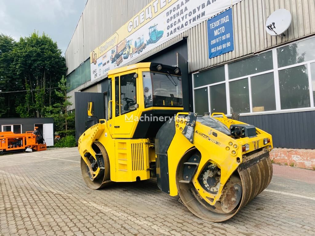 BOMAG BW154 road roller