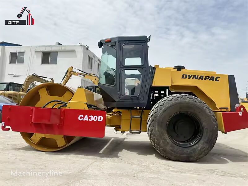 Dynapac ca301 road roller