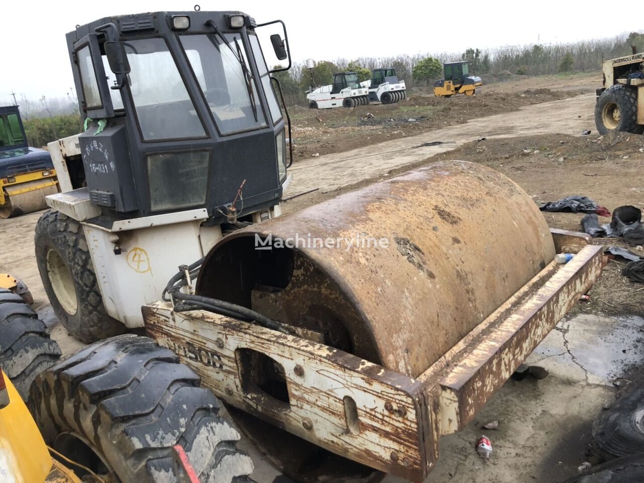 Ingersoll Rand SD150 single drum compactor