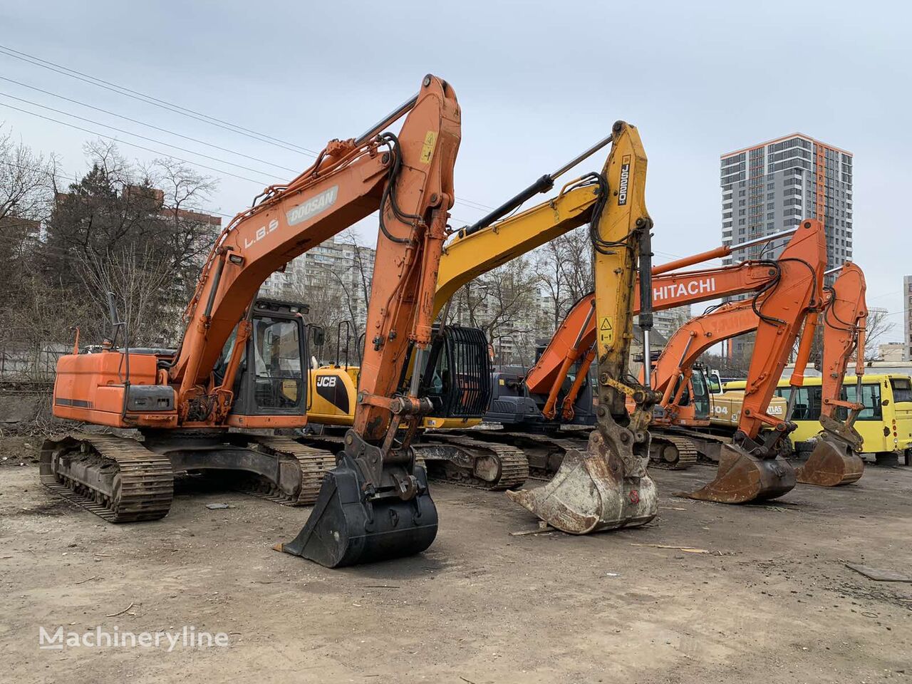 Doosan DX 225 tracked excavator