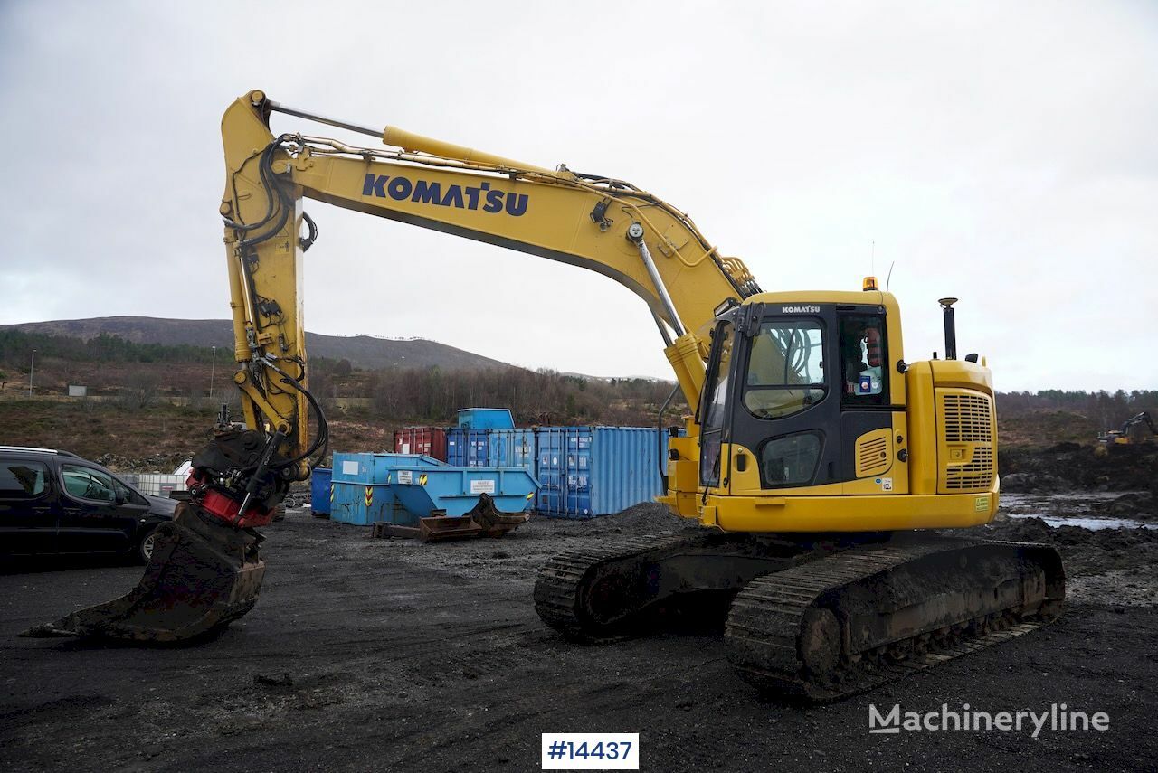Komatsu 2017 Komatsu PC228USLC-10 Crawler Excavator w/ GPS, Rototilt and tracked excavator