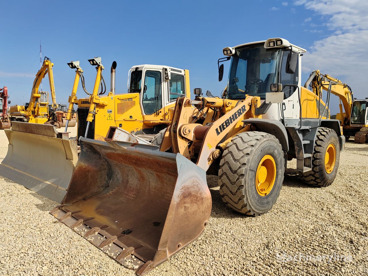 Liebherr L 538 wheel loader