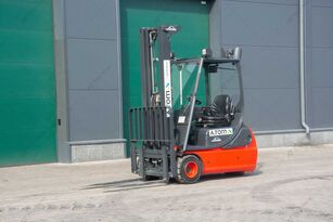 LINDE E18C-02 three-wheel forklift